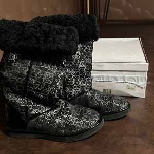 Coach fur boots